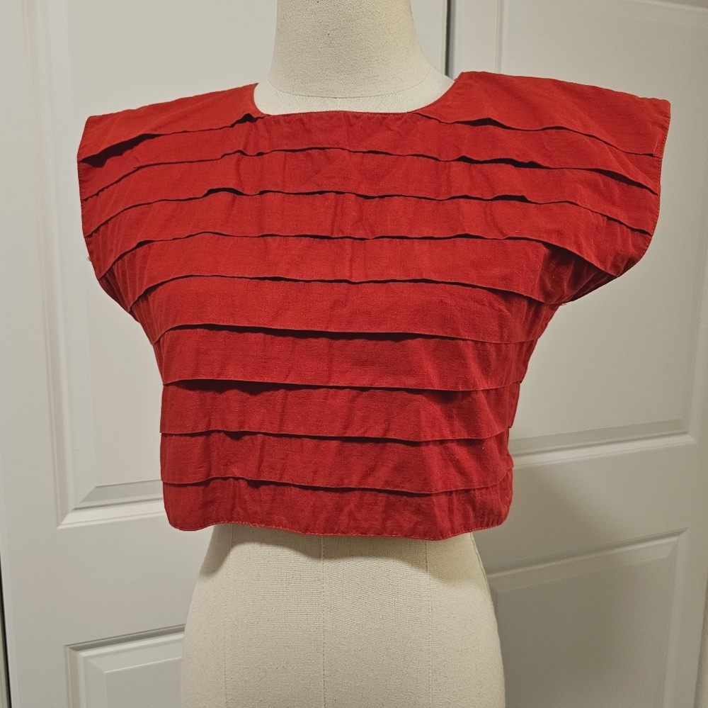 Vintage 80s Cherry Red Crop Top Tiered Pleats Cotton Structured Shoulder Button
